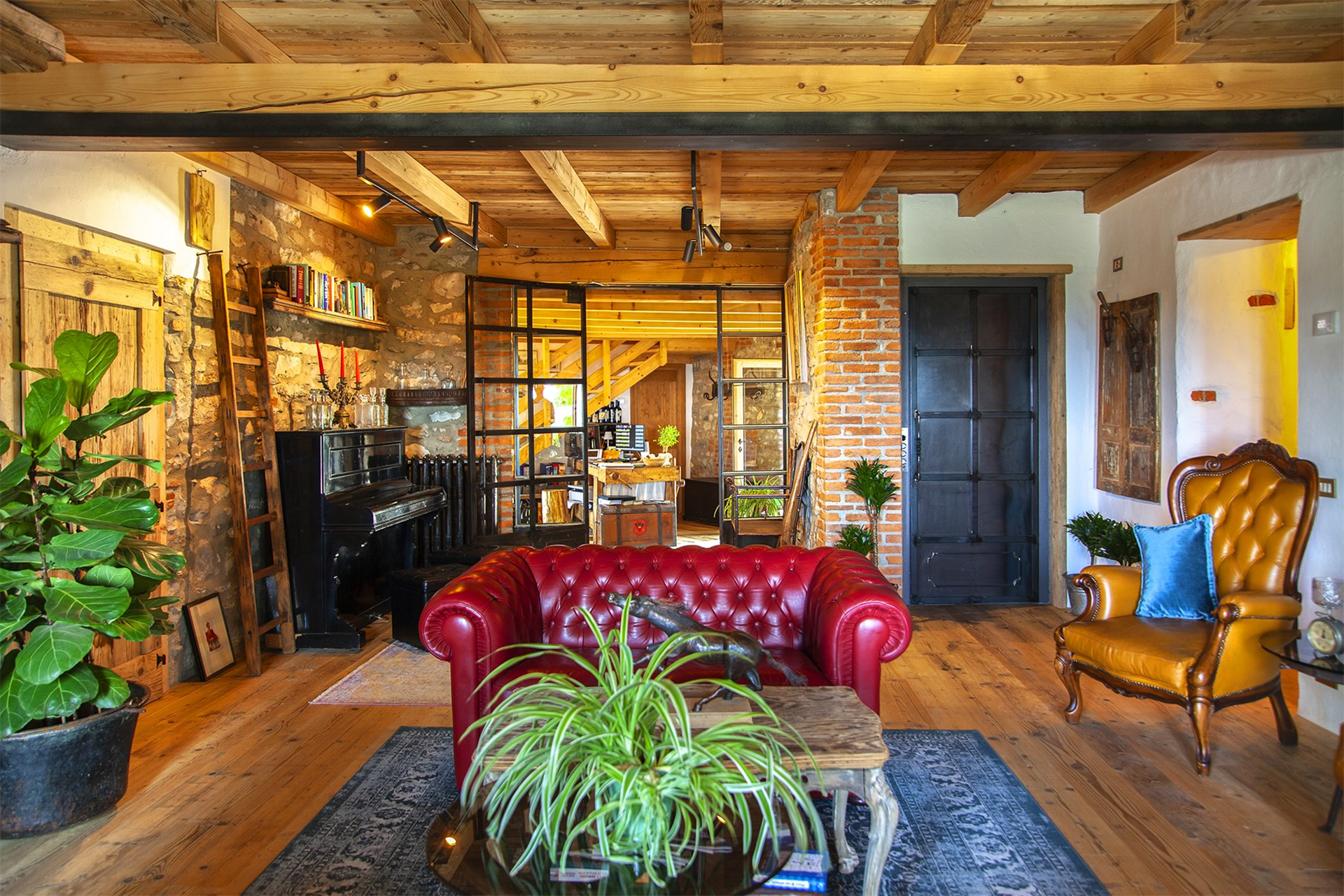 10 Bedroom Villa/Townhouse's Image 14