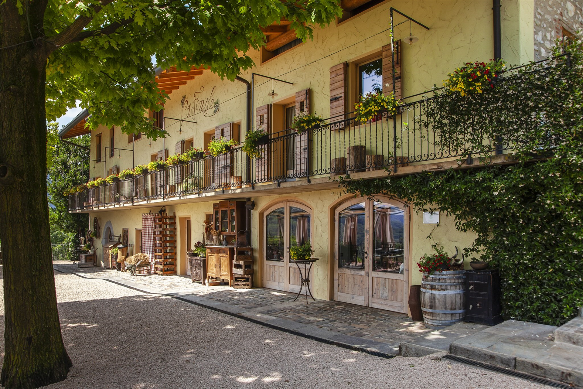 10 Bedroom Villa/Townhouse's Image 35