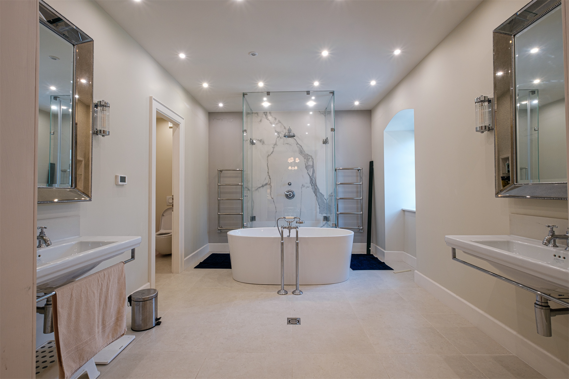5 Bedroom Villa/Townhouse's Image 17