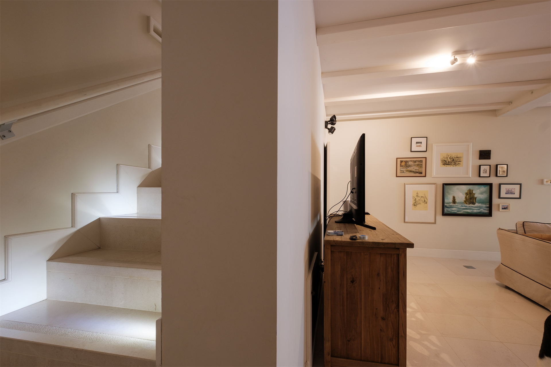 5 Bedroom Villa/Townhouse's Image 10