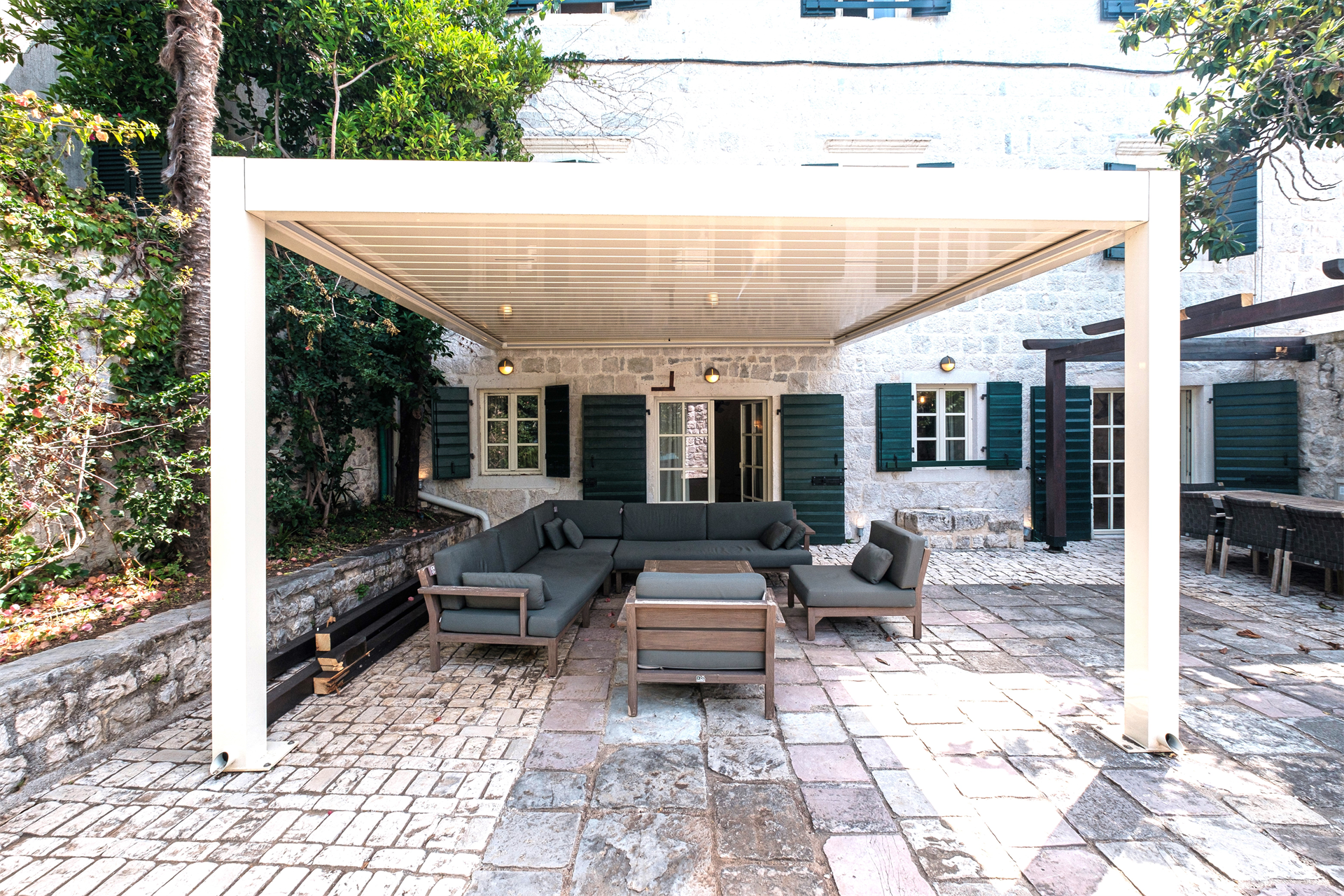 5 Bedroom Villa/Townhouse's Image 26