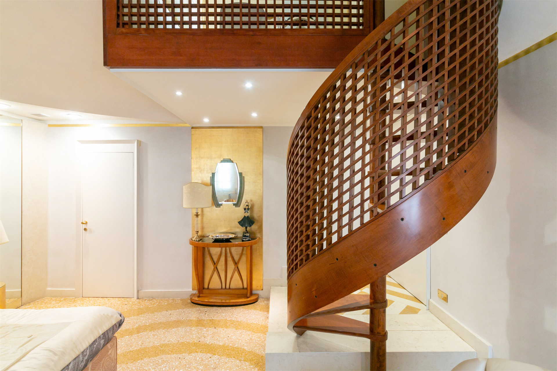 2 Bedroom Apartment/Flat's Image 10