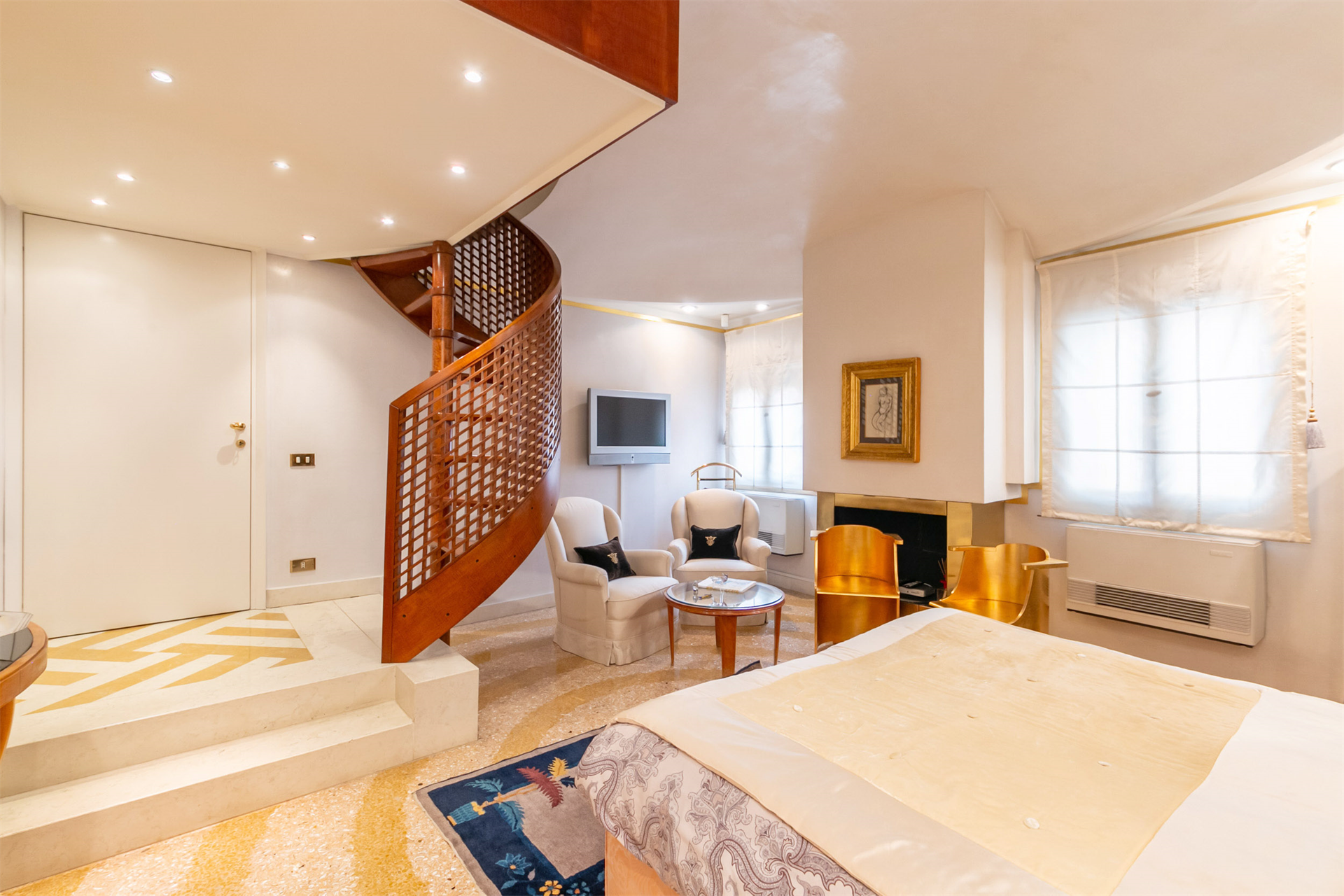 2 Bedroom Apartment/Flat's Image 8