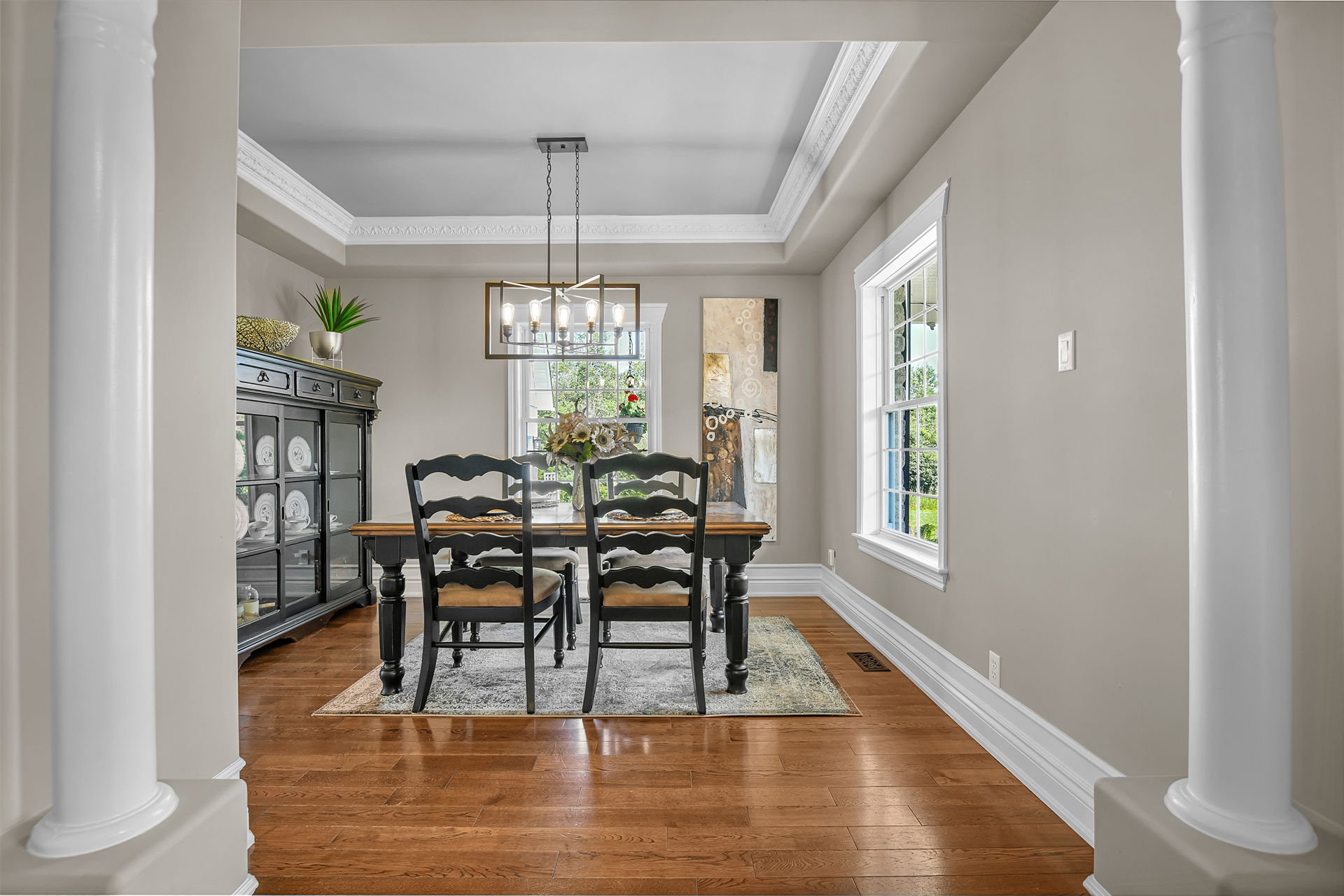 5 Bedroom Single Family Home/House's Image 8