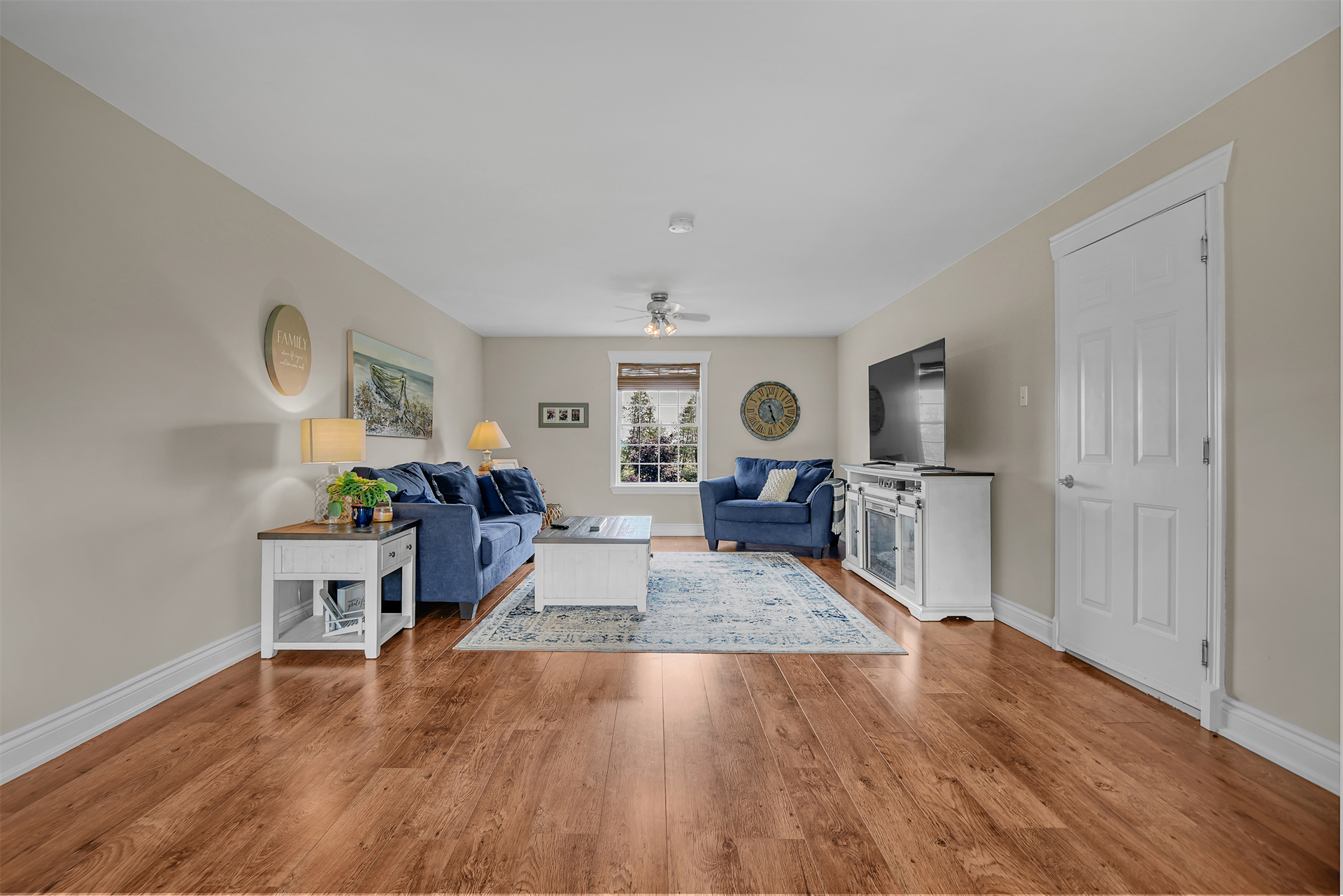 5 Bedroom Single Family Home/House's Image 21
