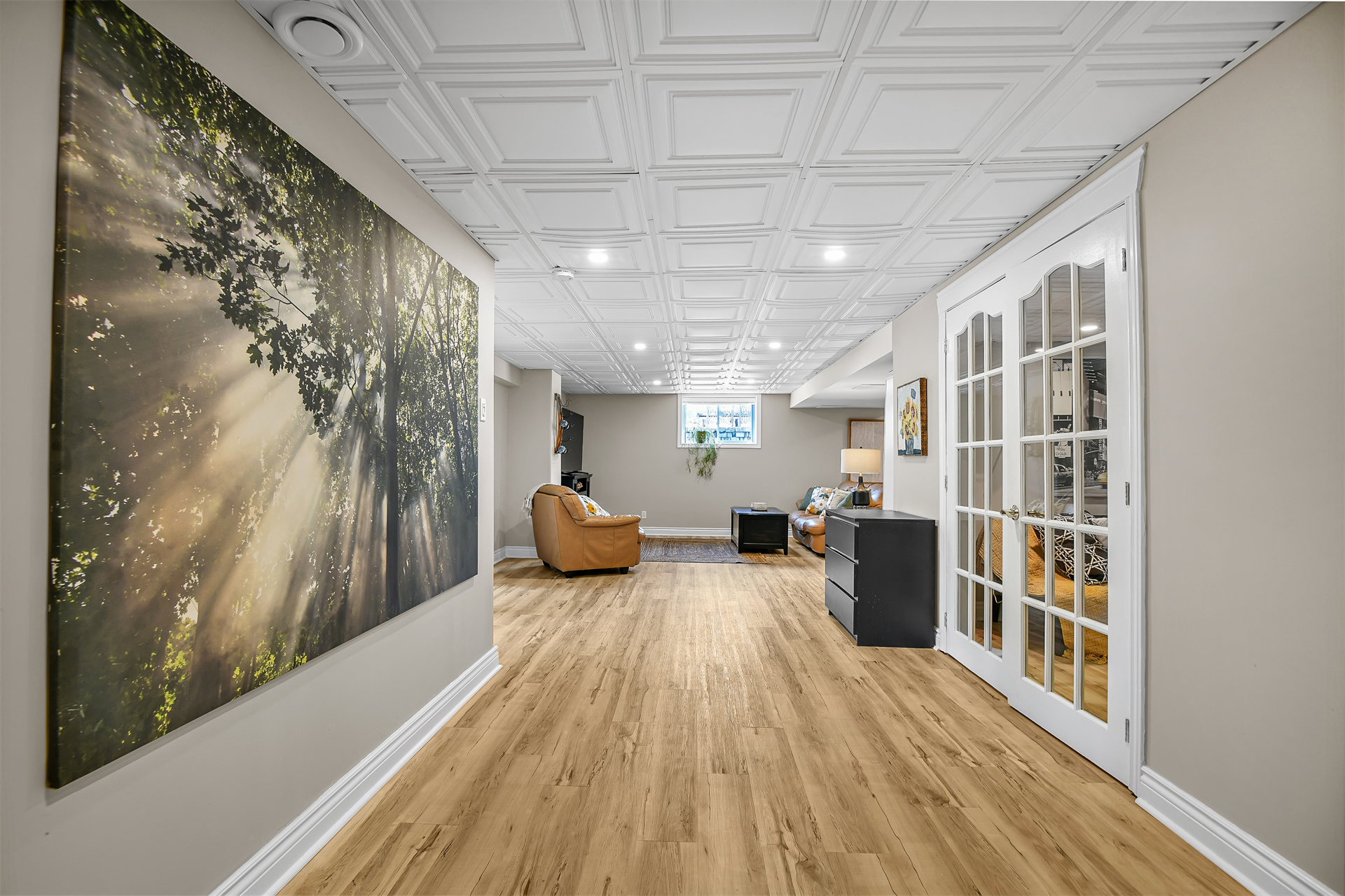 5 Bedroom Single Family Home/House's Image 37