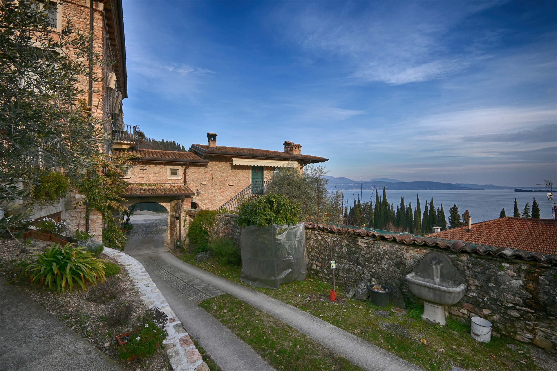 4 Bedroom Villa/Townhouse's Image 13