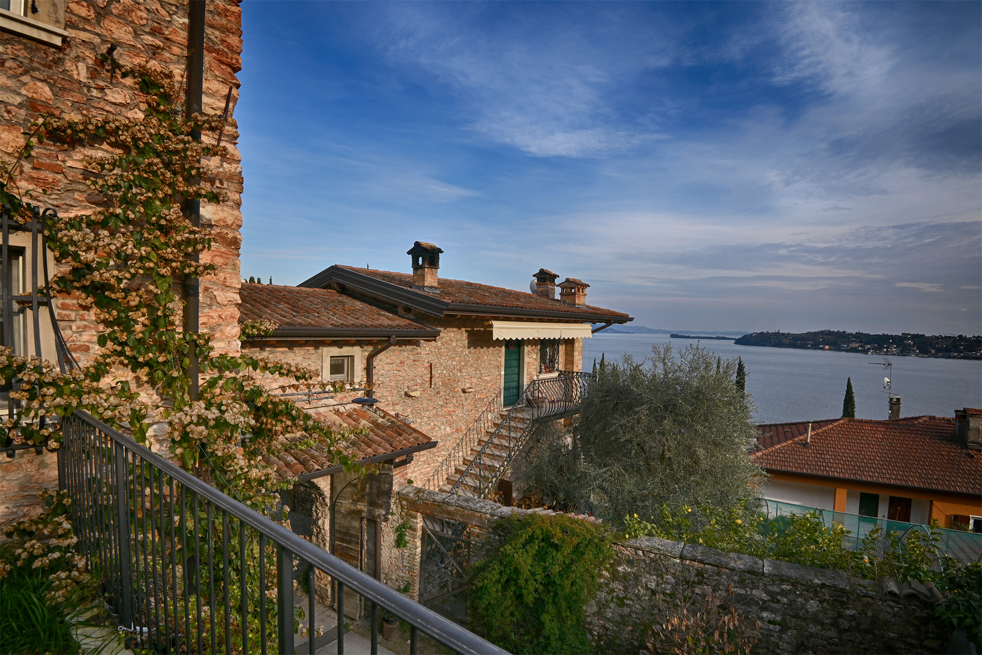 4 Bedroom Villa/Townhouse's Image 14