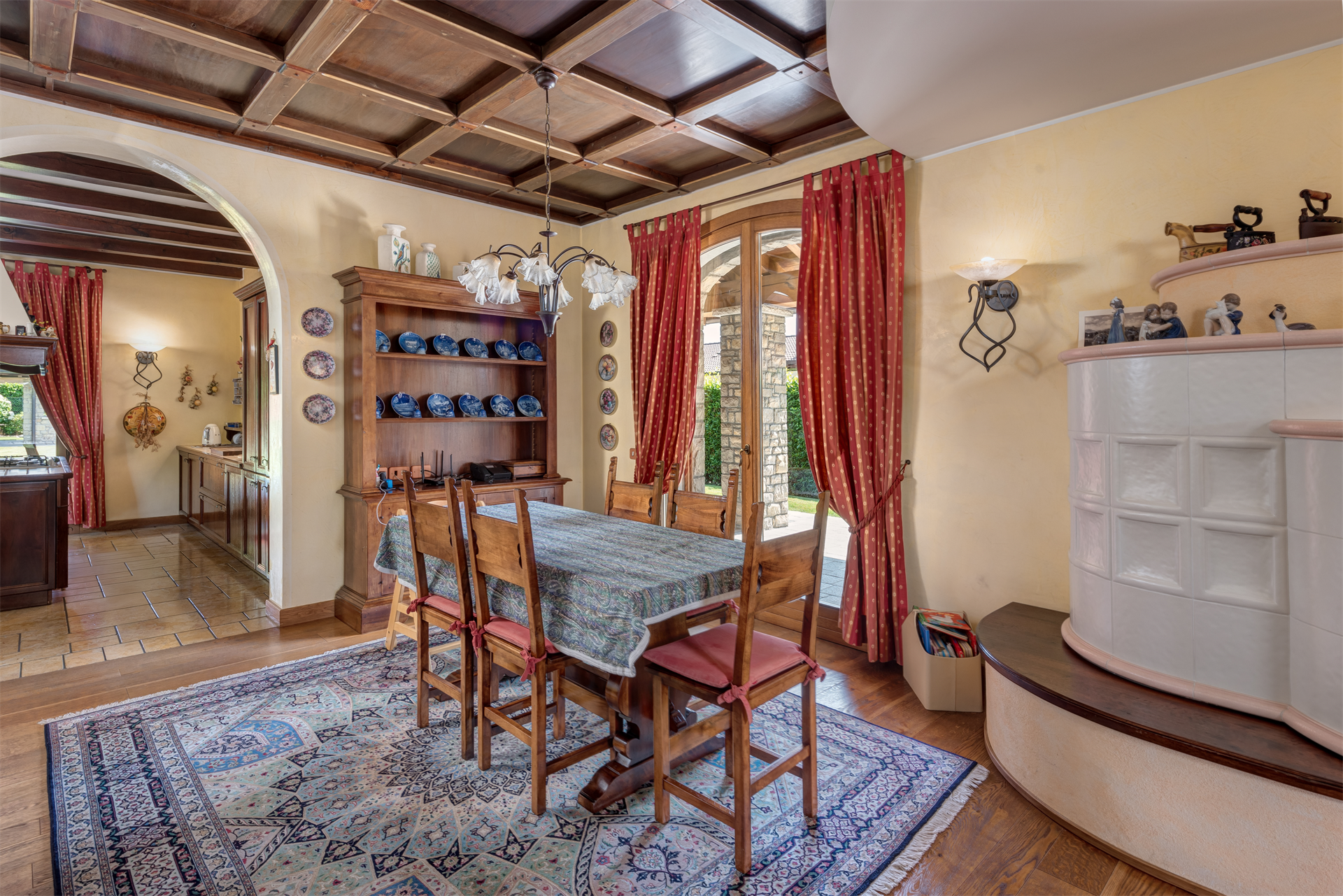 4 Bedroom Villa/Townhouse's Image 3