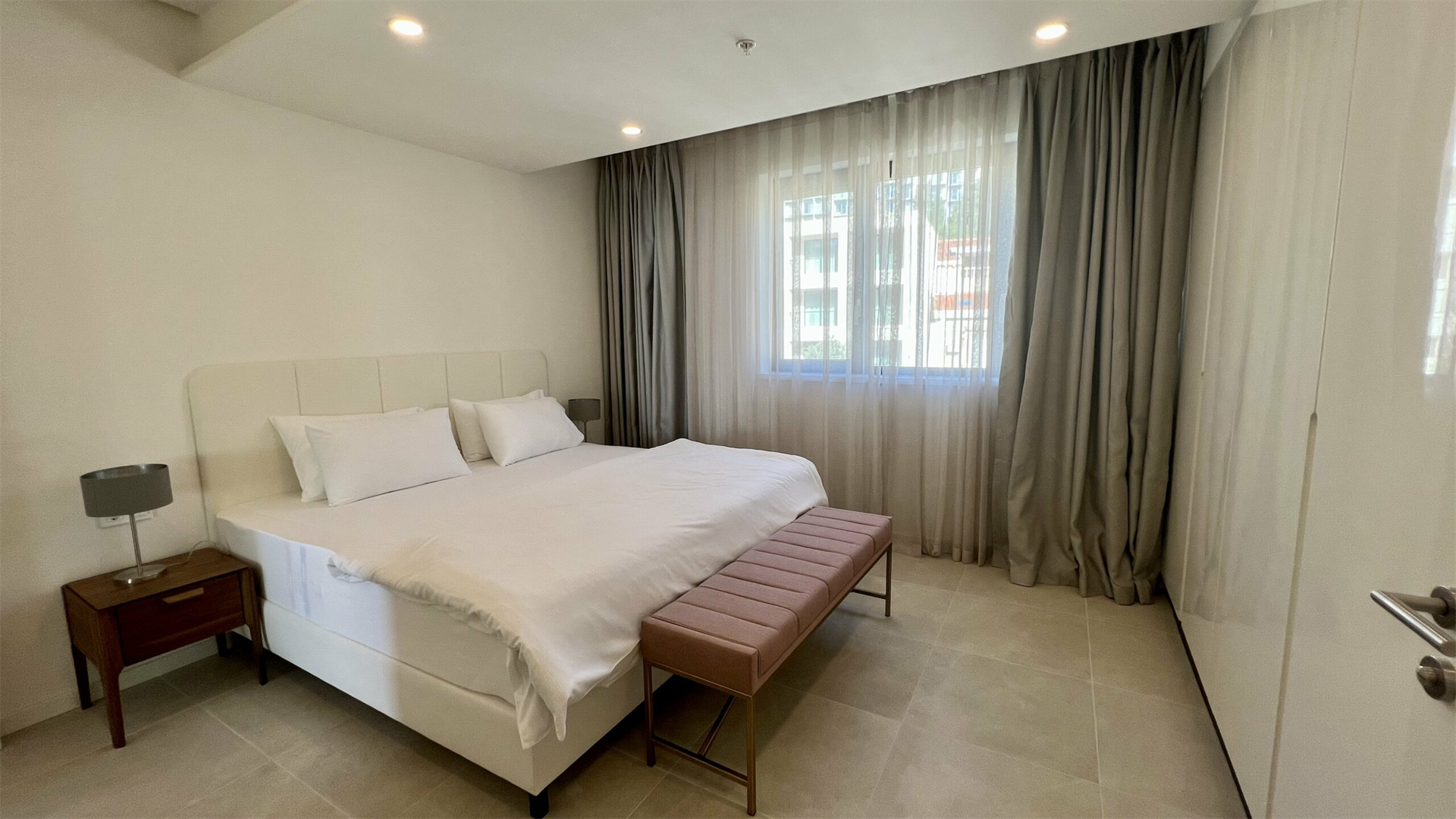 3 Bedroom Apartment/Flat's Image 5