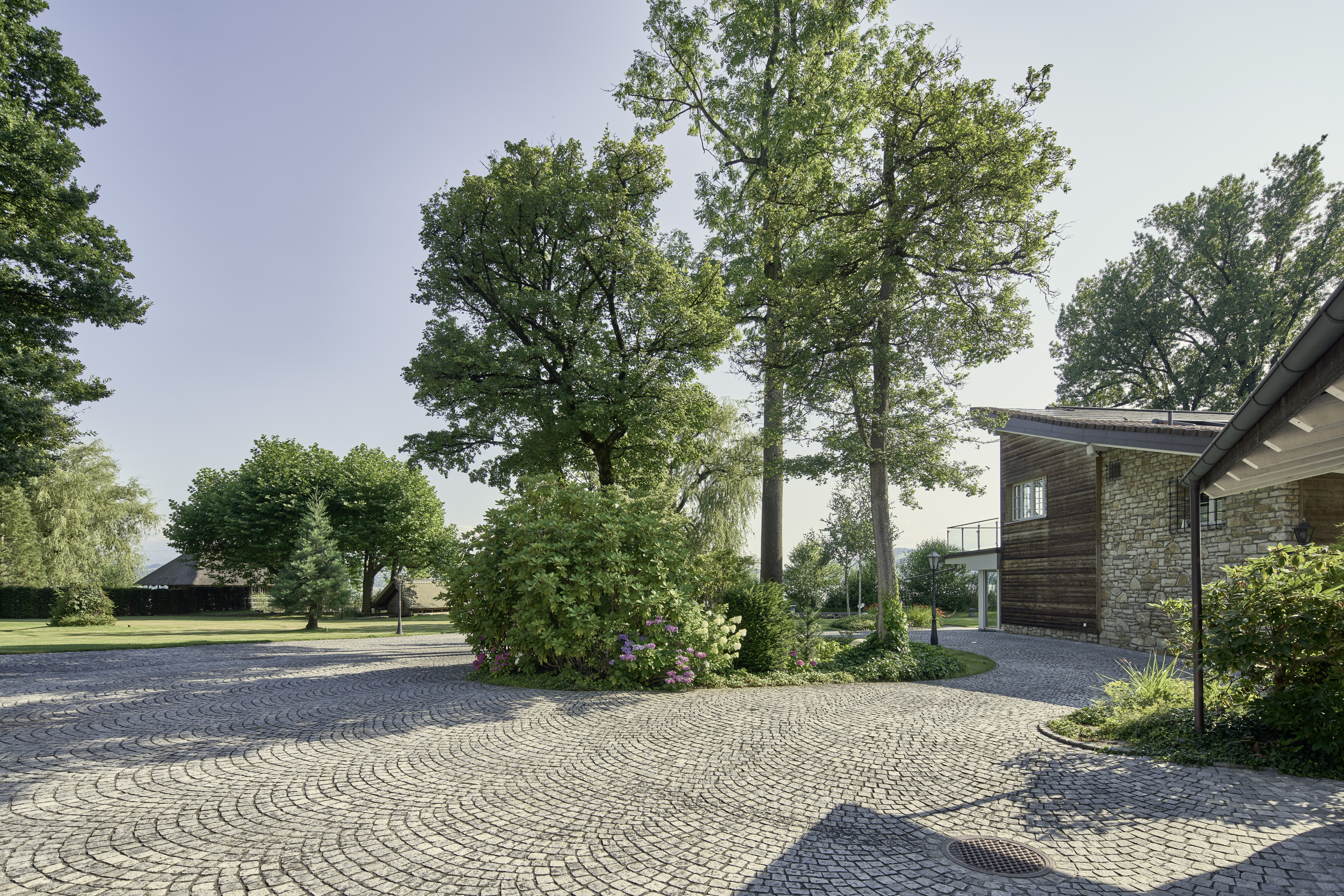 3 Bedroom Estate's Image 4