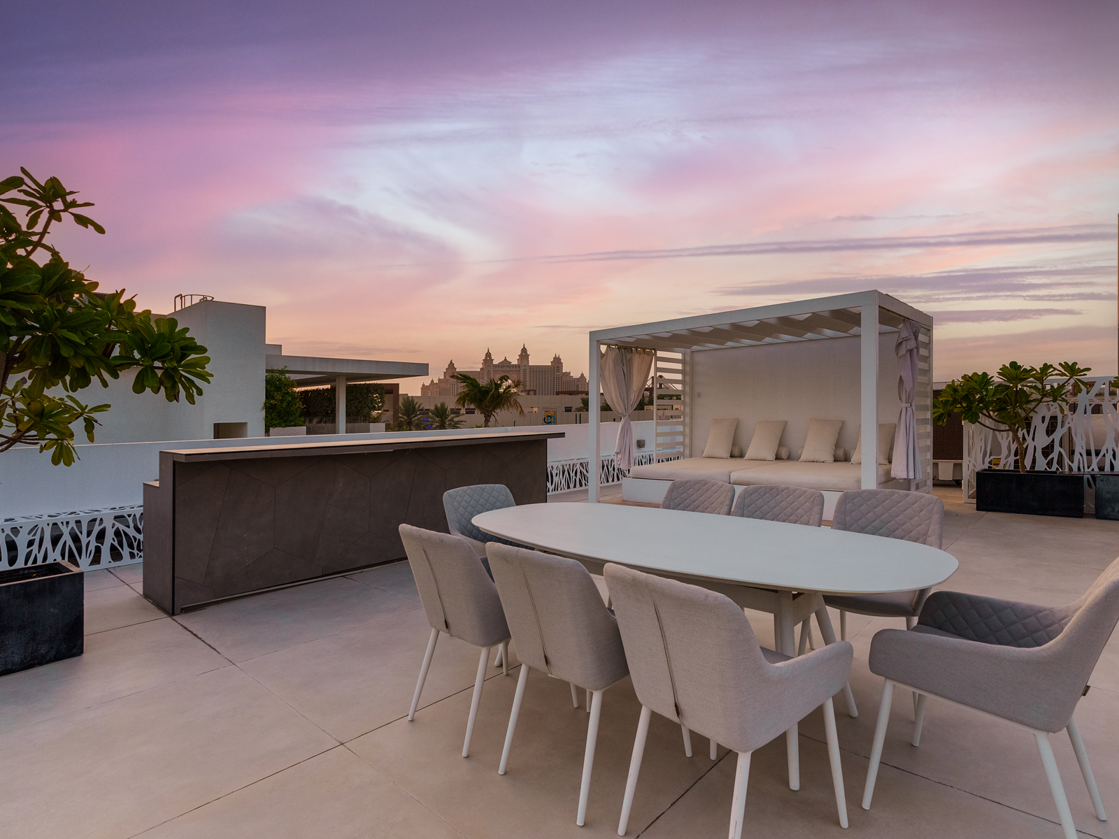 7 Bedroom Villa/Townhouse's Image 18