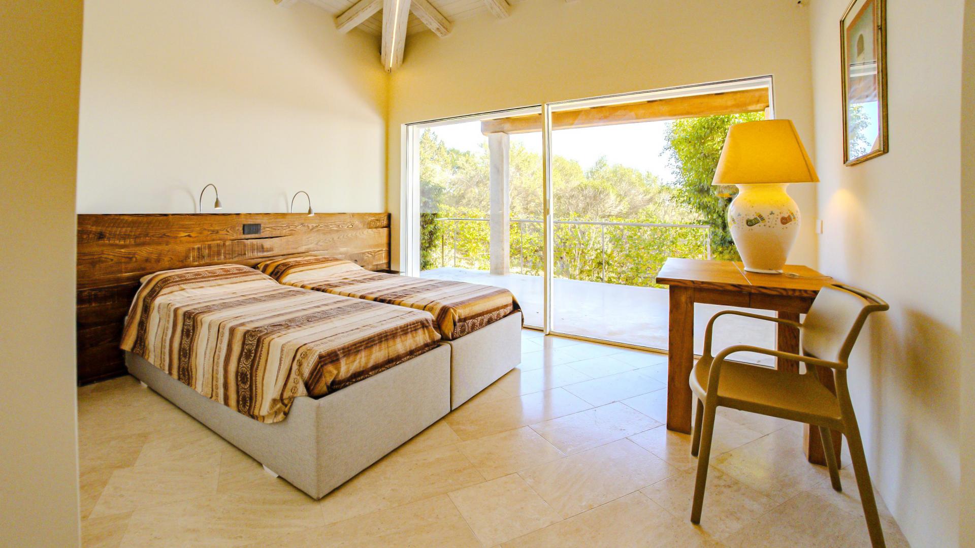 4 Bedroom Villa/Townhouse's Image 10