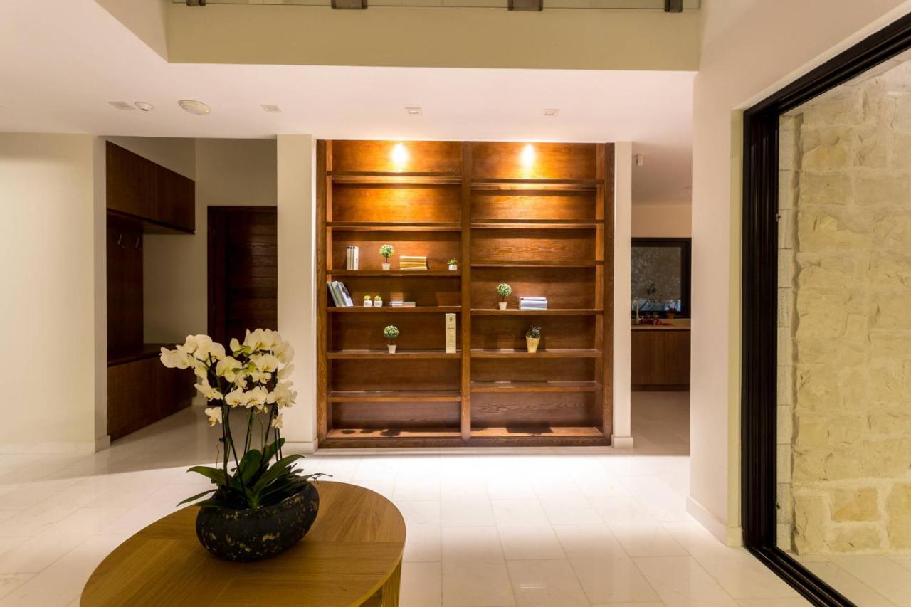5 Bedroom Villa/Townhouse's Image 17