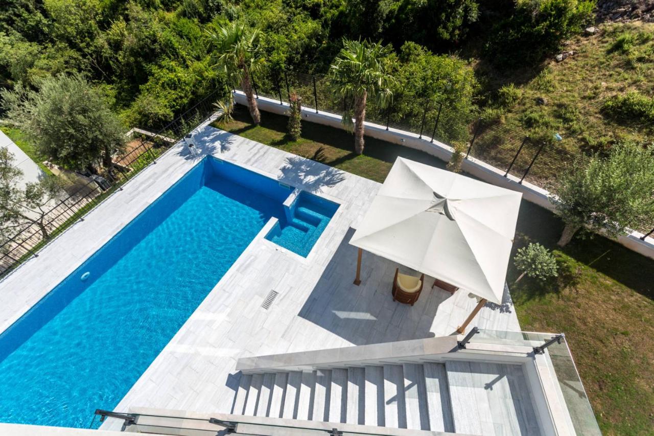 5 Bedroom Villa/Townhouse's Image 7