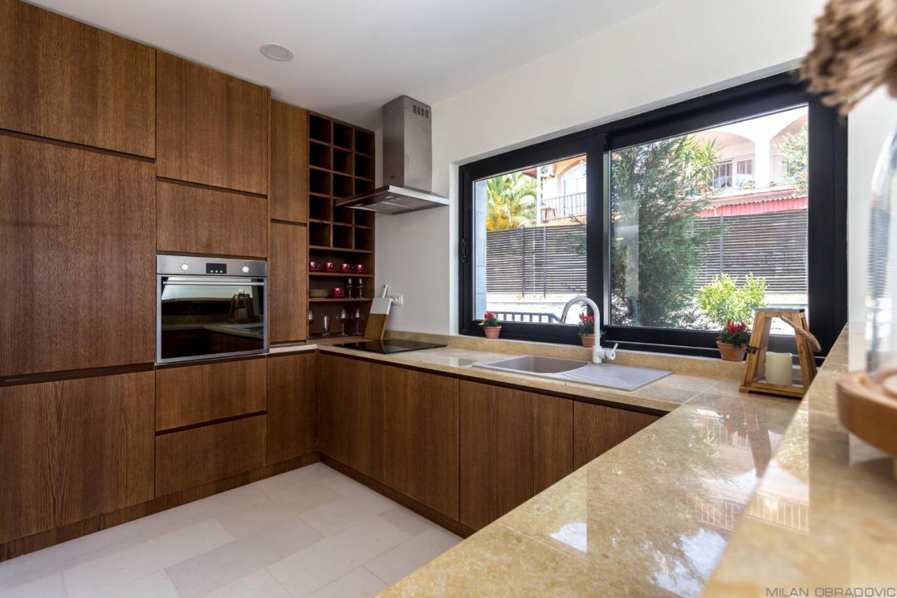 5 Bedroom Villa/Townhouse's Image 18