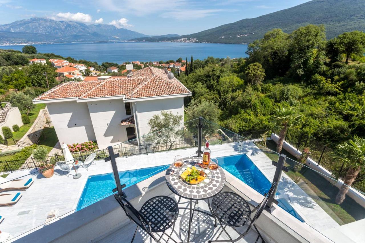 5 Bedroom Villa/Townhouse's Image 9