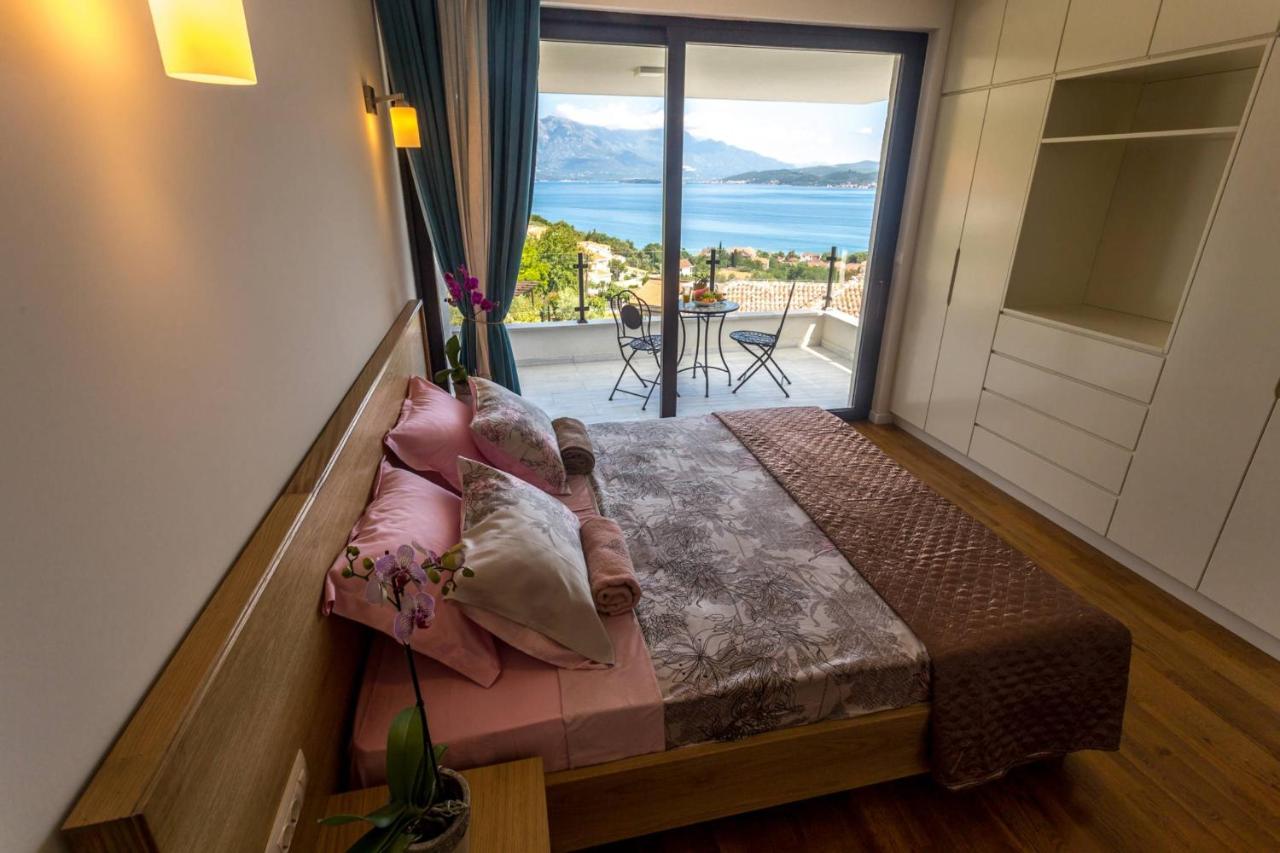 5 Bedroom Villa/Townhouse's Image 23