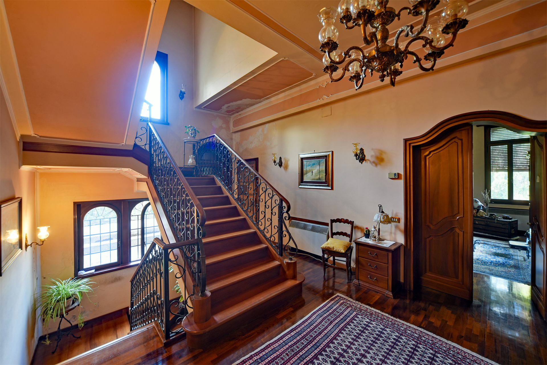 5 Bedroom Villa/Townhouse's Image 18