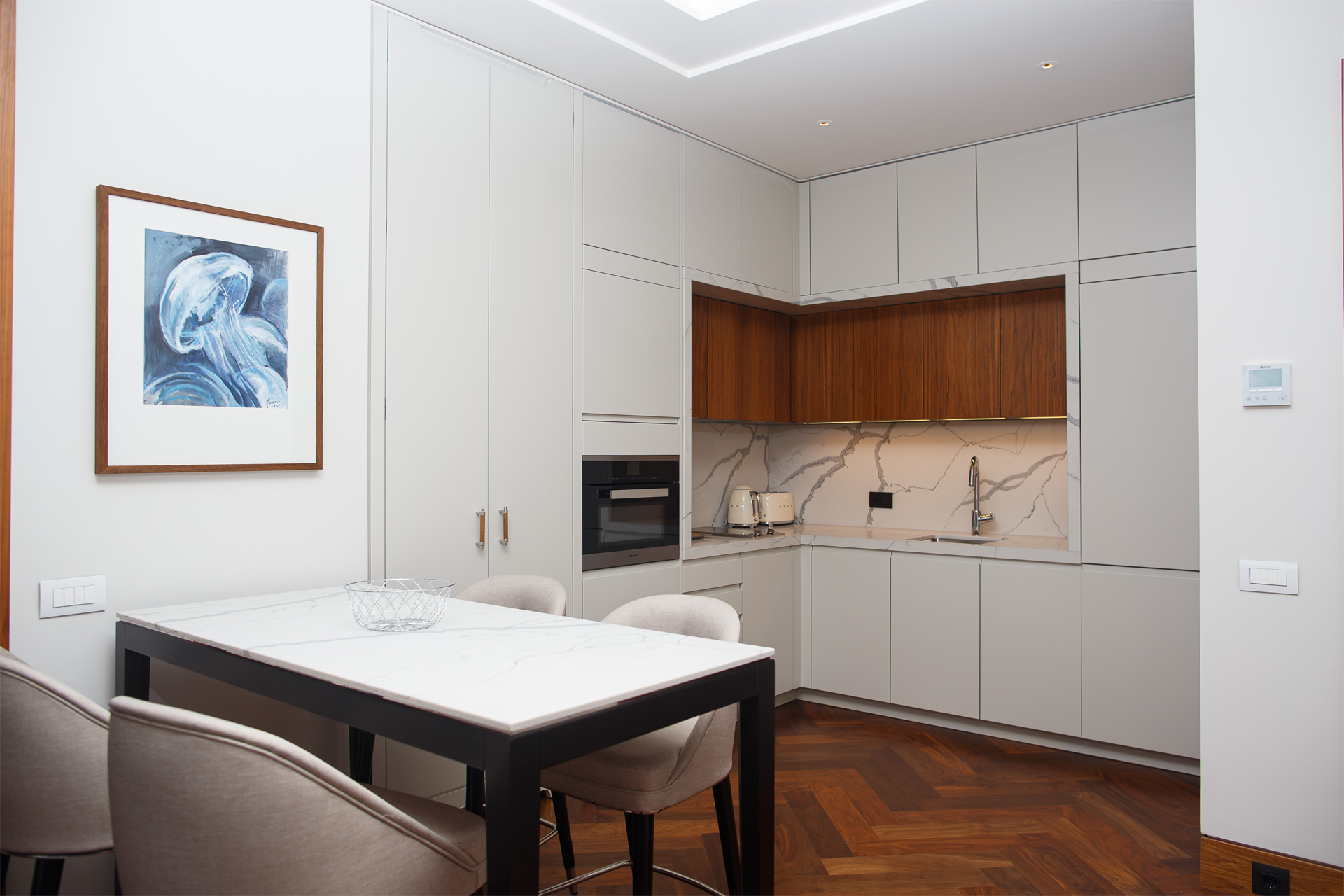 1 Bedroom Apartment/Flat's Image 6