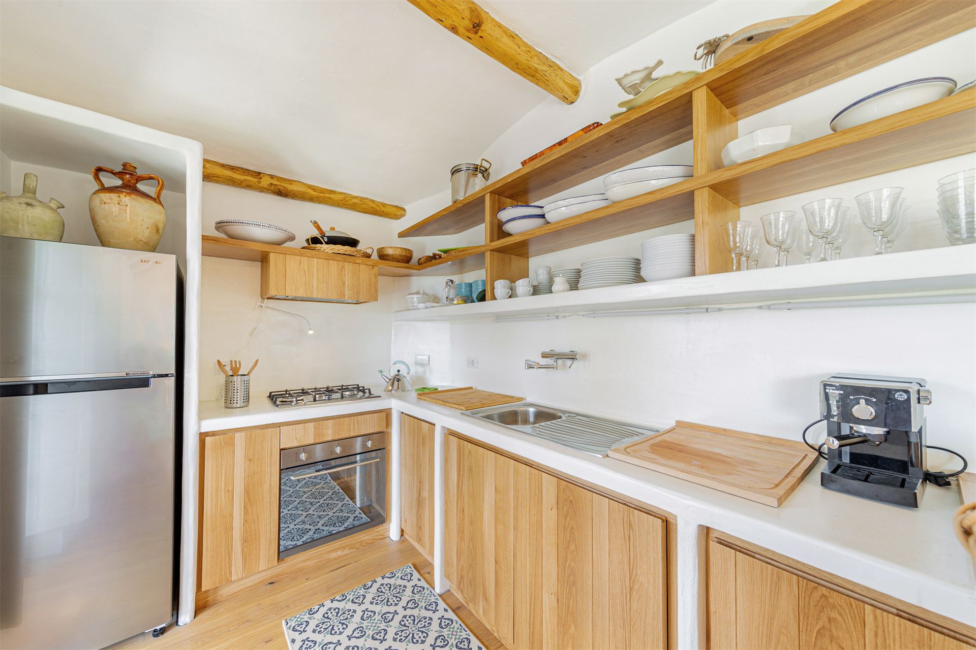 3 Bedroom Single Family Home/House's Image 8