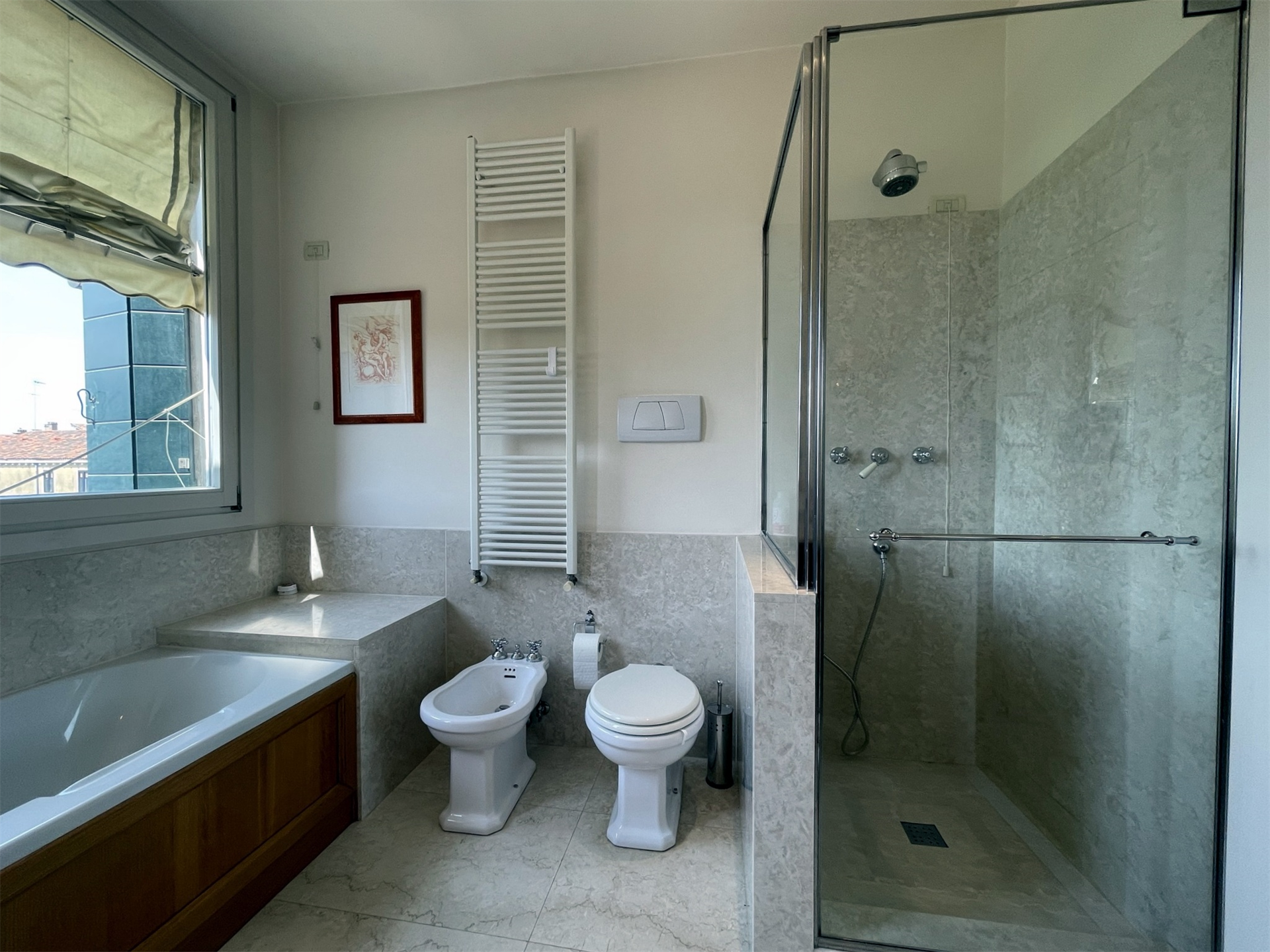 4 Bedroom Apartment/Flat's Image 12