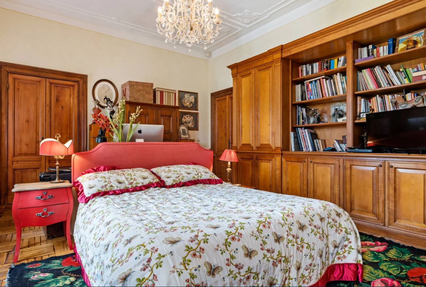 9 Bedroom Villa/Townhouse's Image 18