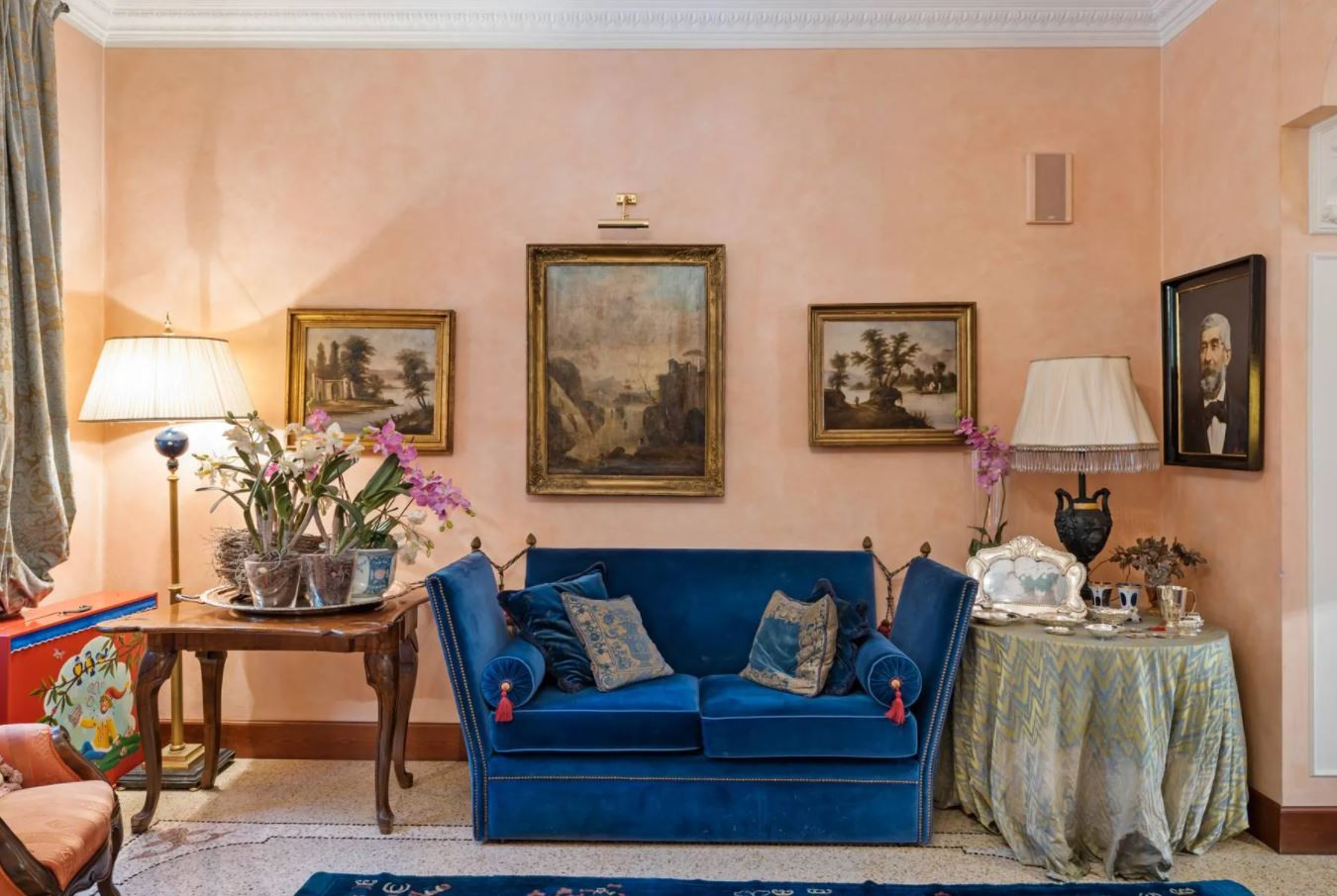 9 Bedroom Villa/Townhouse's Image 13