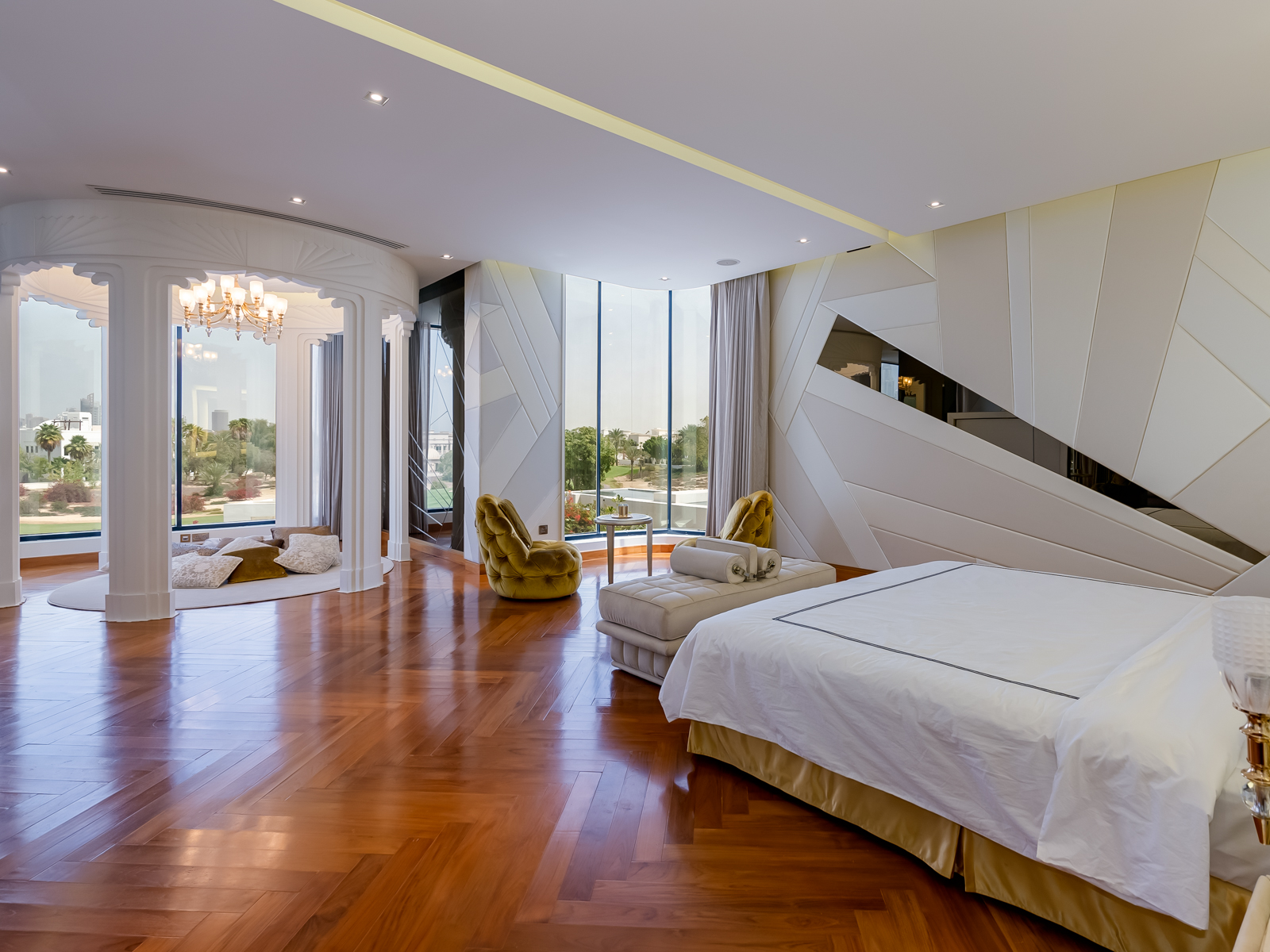 6 Bedroom Villa/Townhouse's Image 14