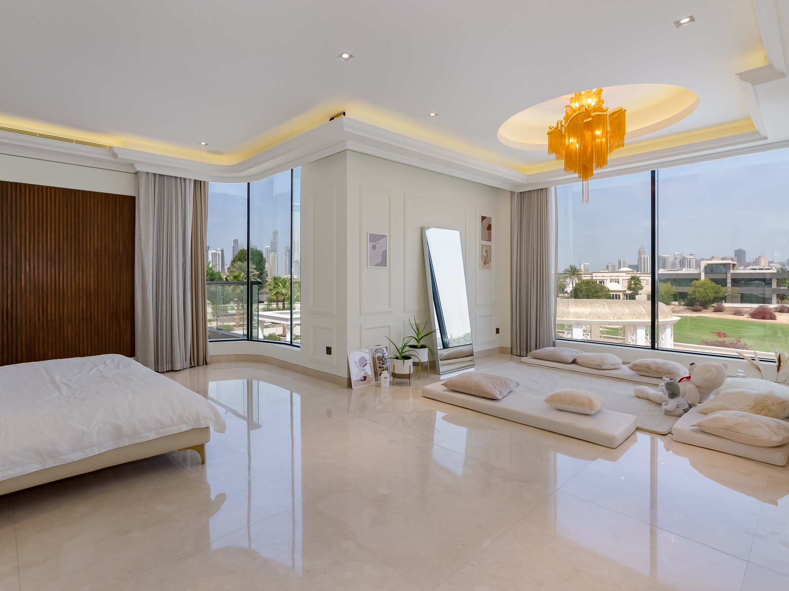 6 Bedroom Villa/Townhouse's Image 13