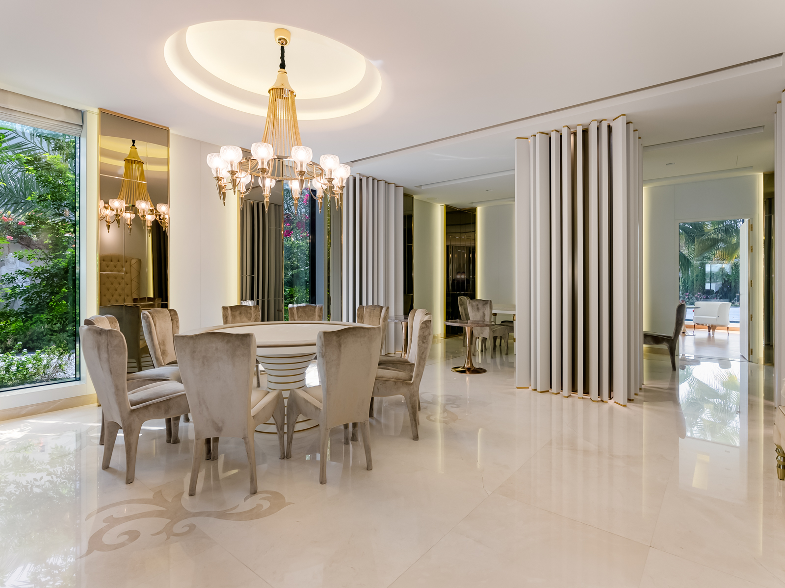 6 Bedroom Villa/Townhouse's Image 4