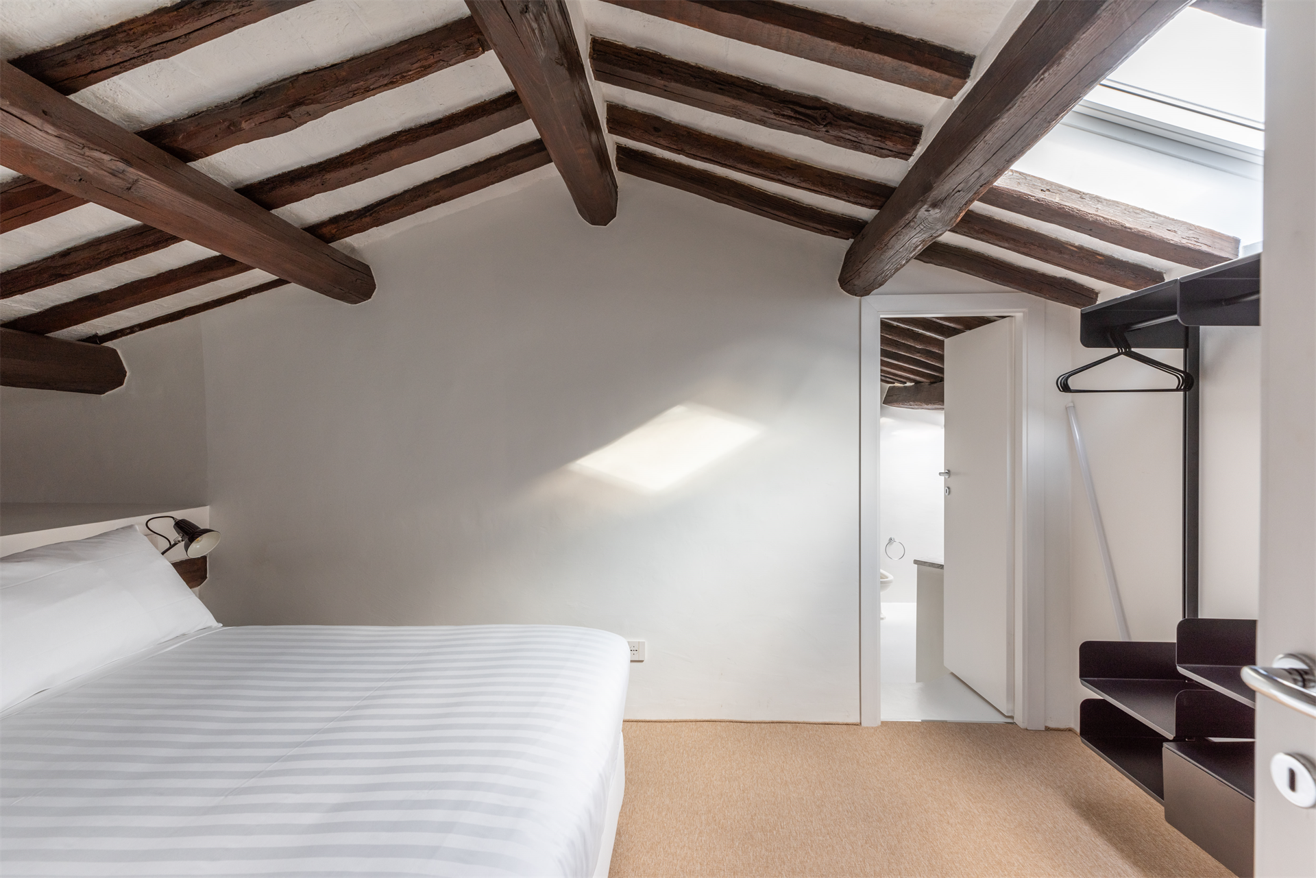 2 Bedroom Apartment/Flat's Image 9