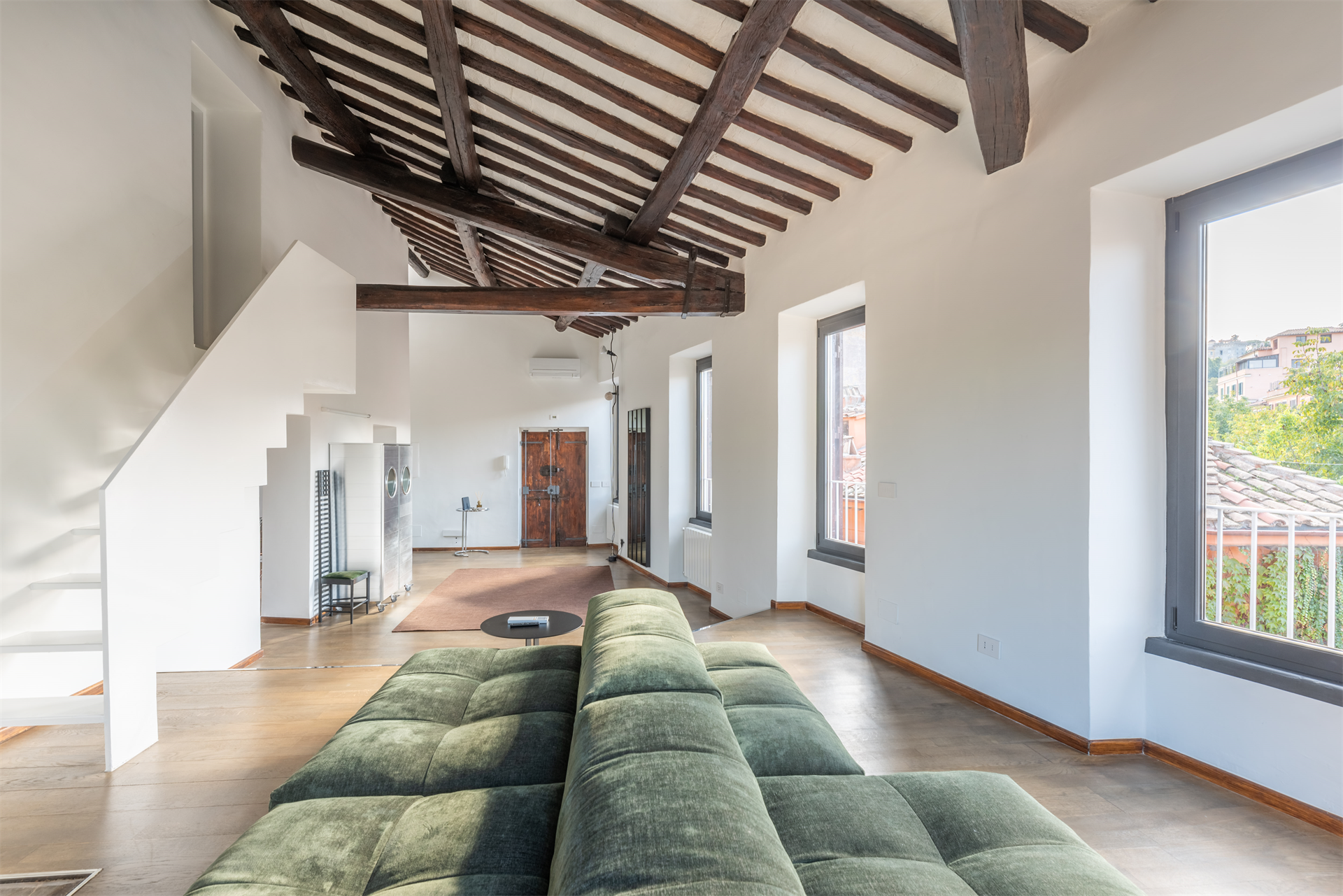 2 Bedroom Apartment/Flat's Image 3