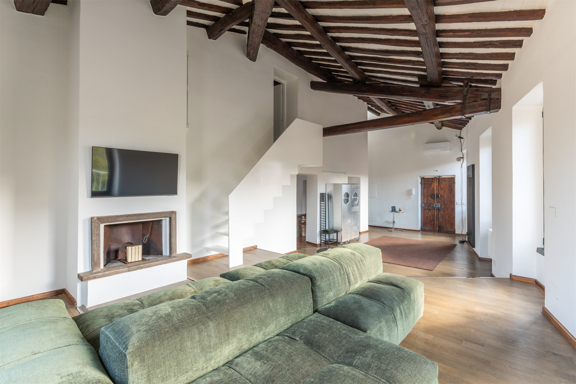 2 Bedroom Apartment/Flat's Image 4