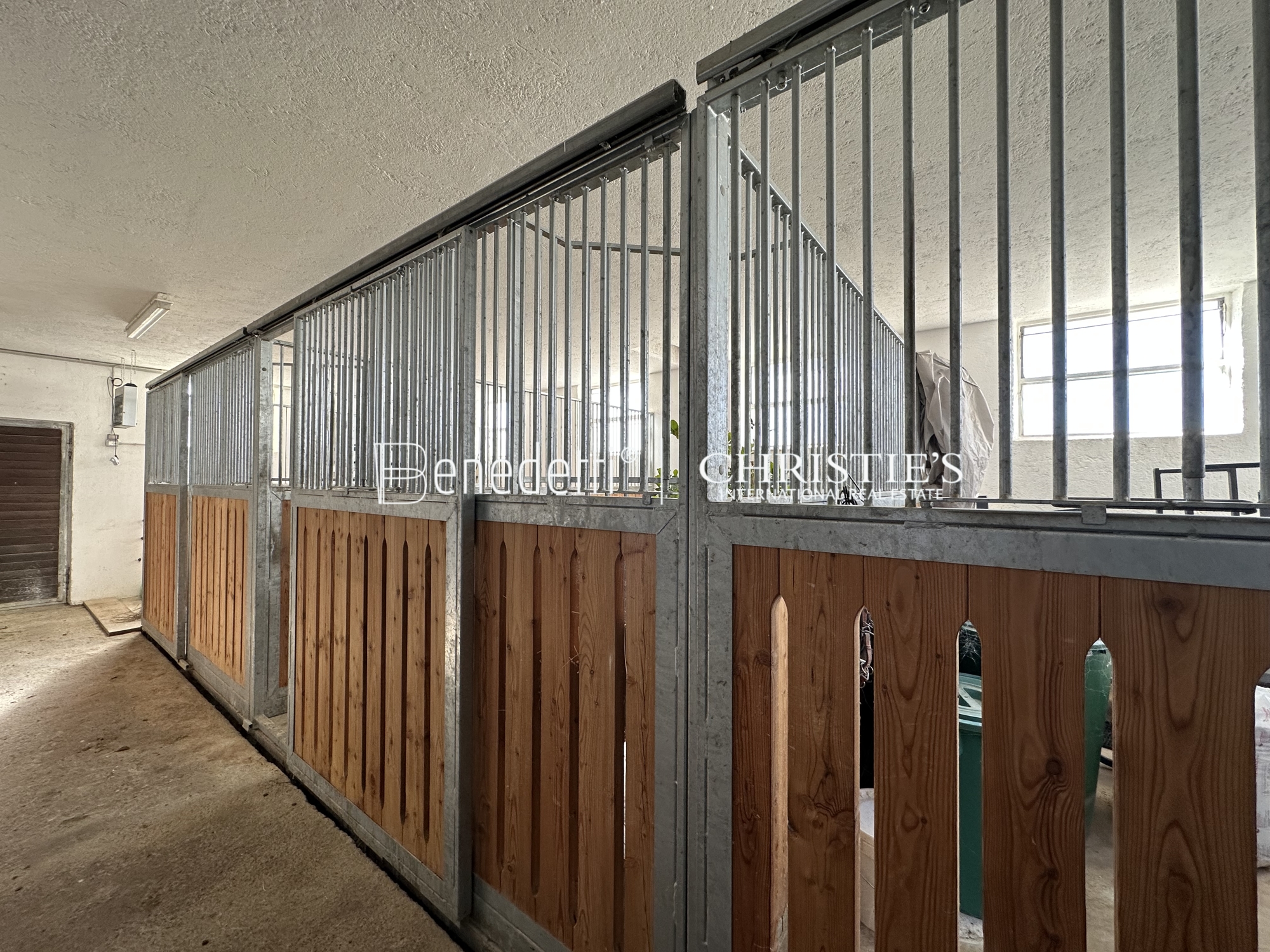 4 Bedroom Estate's Image 23