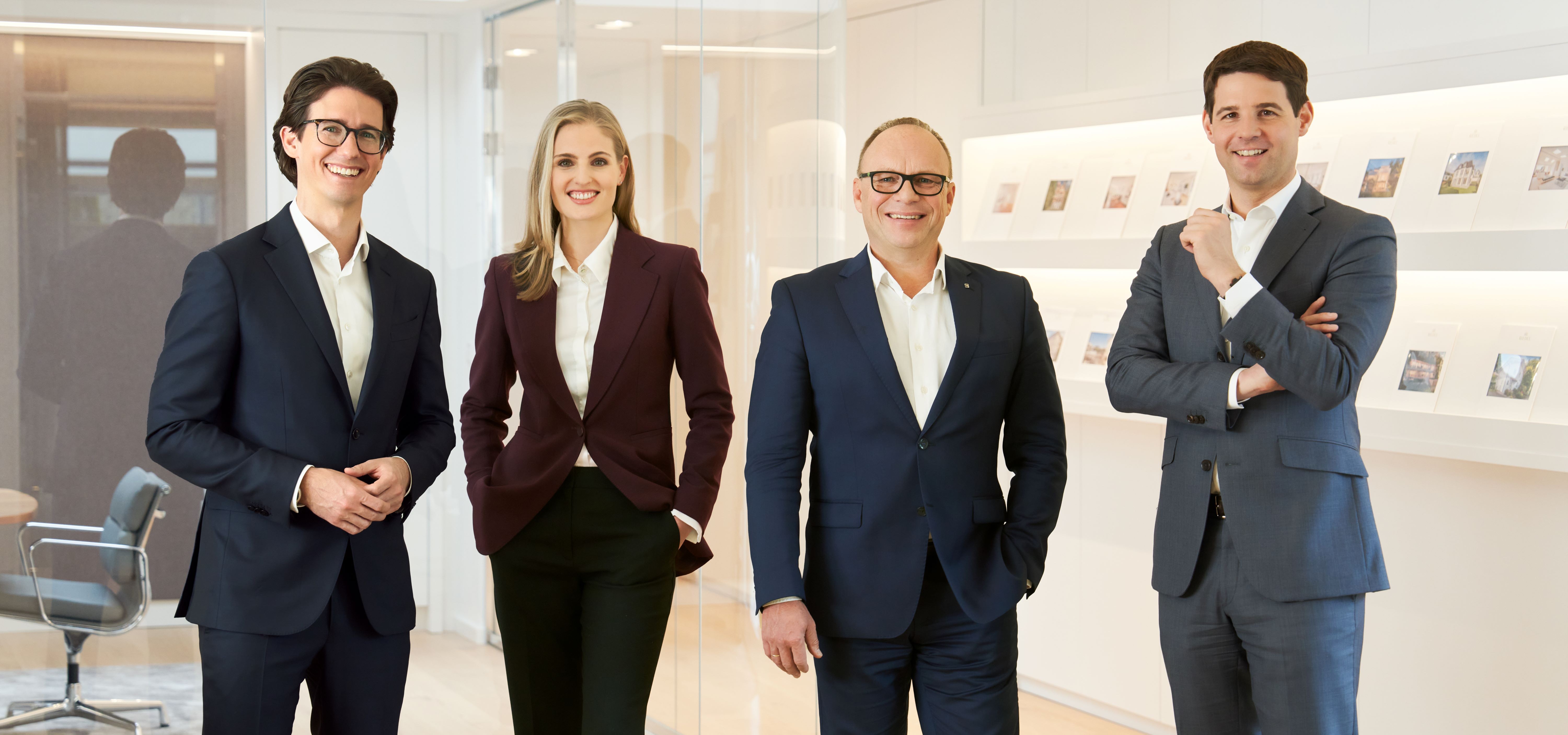 Details about Riedel Immobilien Christie's International Real Estate